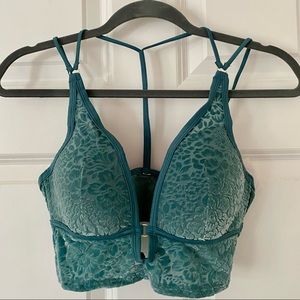 Victoria’s Secret Pink bralette